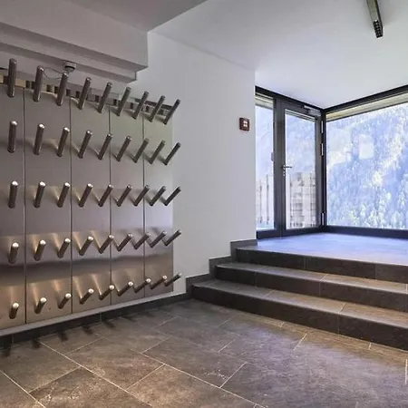 4br Amazing Next To The Ski Slops Chalet זולדן