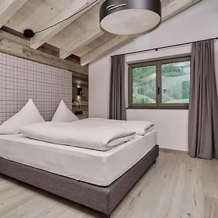 4br Amazing Next To The Ski Slops Chalet