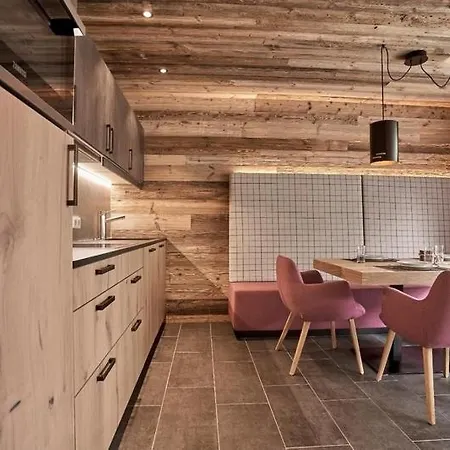 4br Amazing Next To The Ski Slops Chalet Villa *